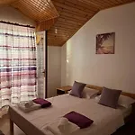 Sponga Polače